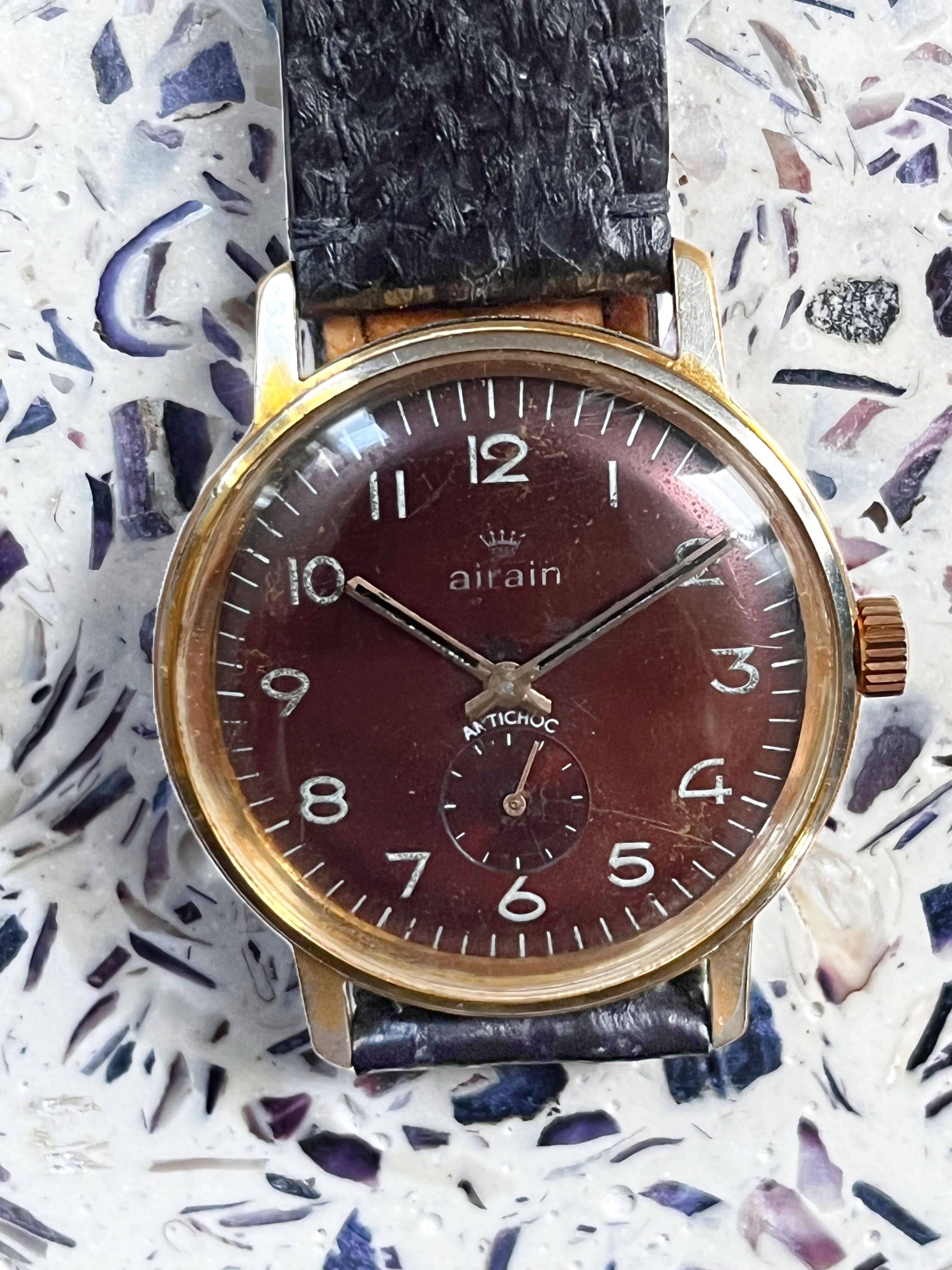 1950 Airain bordeaux petite seconde