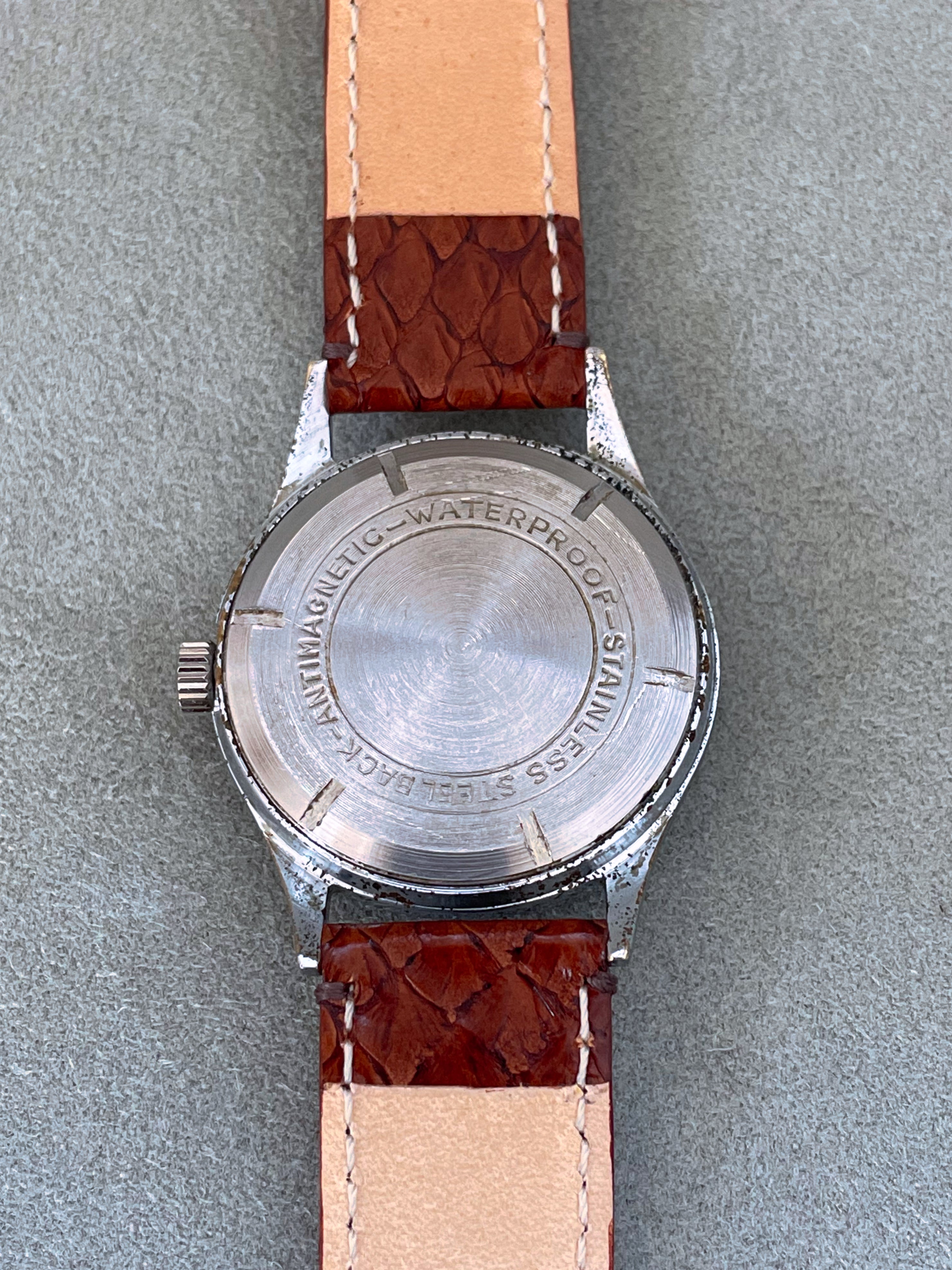 1950 Witt guillochée